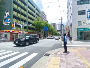 お酒買取専門店 JOYLAB 福岡店 赤坂駅からの道のり