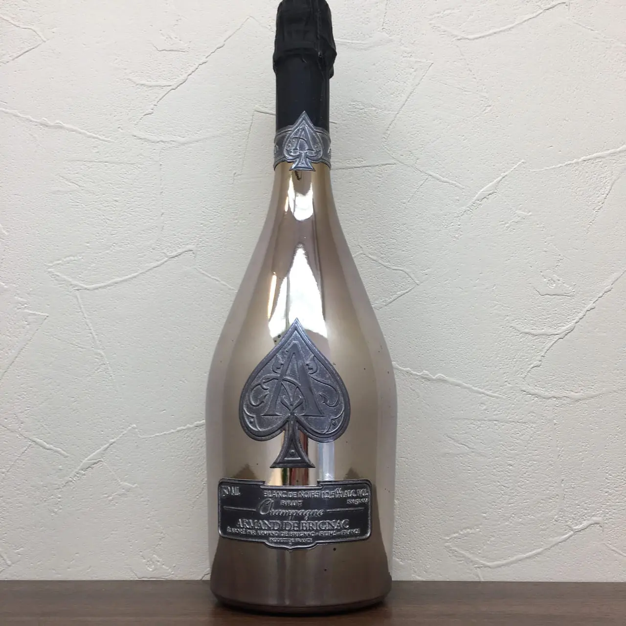 ARMAND DE BRIGNAC（アルマンドブリニャック）ブランド ノワール 