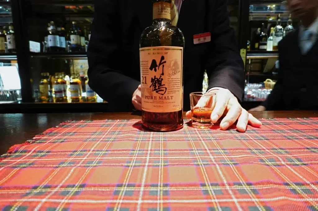 竹鶴ウイスキーはまずい?実際の味の評価・口コミと美味しく飲む方法