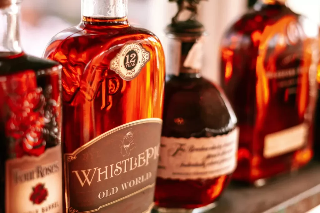 人気ウイスキーの定価を徹底解説!適正価格で取引するポイントも